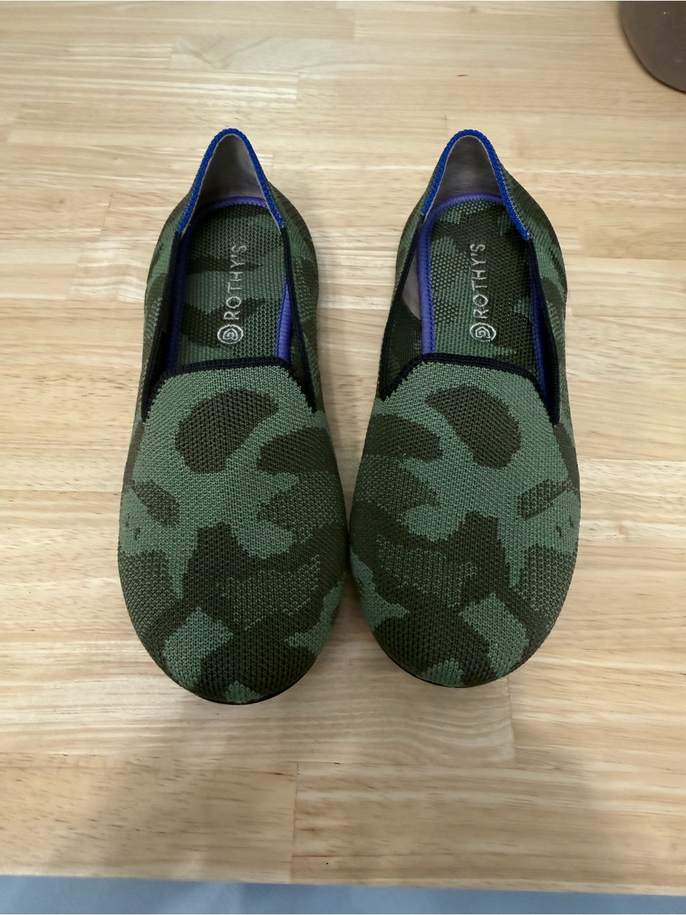 Rothy's EUC K4 Olive Camo Slip-On with Neon Lime Insole and Blue Trim